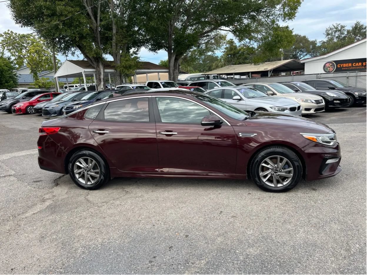 Used 2020 Kia Optima LX FWD image 4