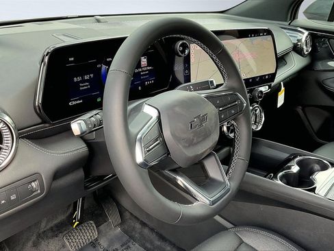 New 2026 Chevrolet Blazer EV LT image 7