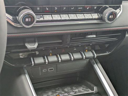 New 2026 Chevrolet Colorado Z71 w/ Z71 Convenience Package 2 image 19