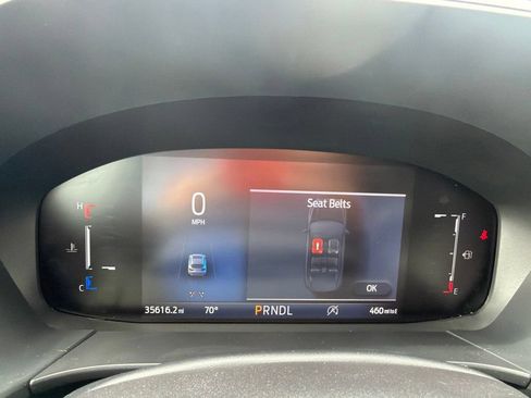 Used 2025 Ford Escape ST-Line AWD/4WD image 7
