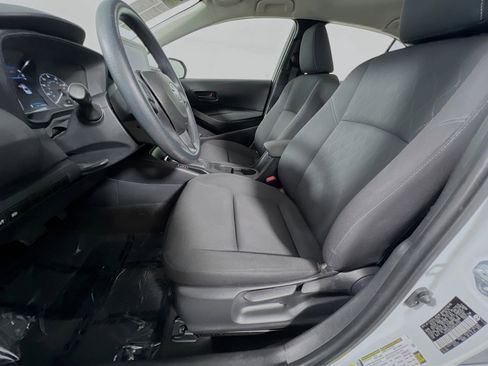 Used 2024 Toyota Corolla LE image 15