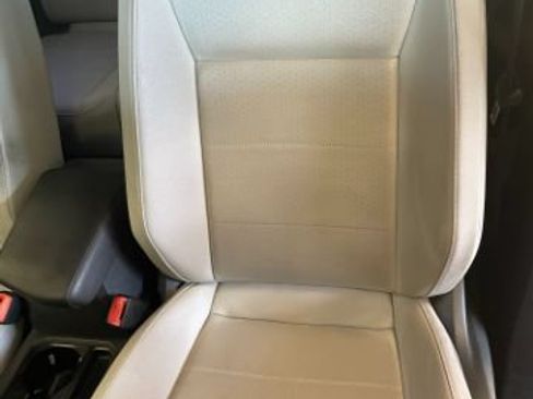 Used 2020 Volkswagen Tiguan SEL FWD image 10