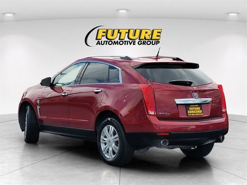 Used 2011 Cadillac SRX Luxury image 7