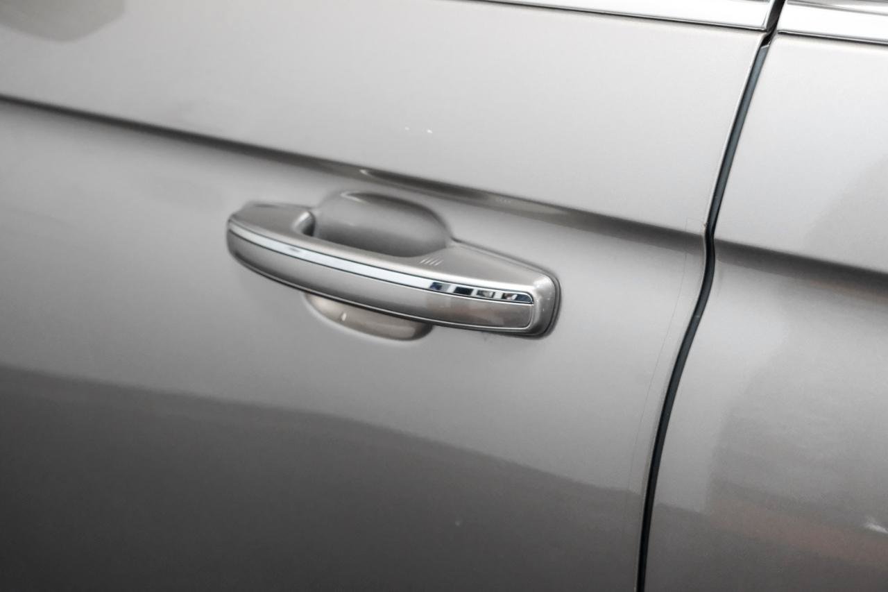 Used 2020 Lincoln Navigator 2WD image 36