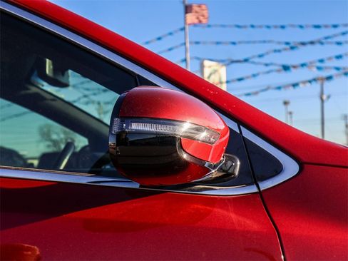 Used 2020 Kia Sportage SX image 10