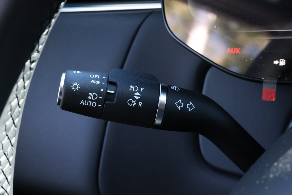 New 2026 Land Rover Range Rover Sport SE AWD/4WD image 17