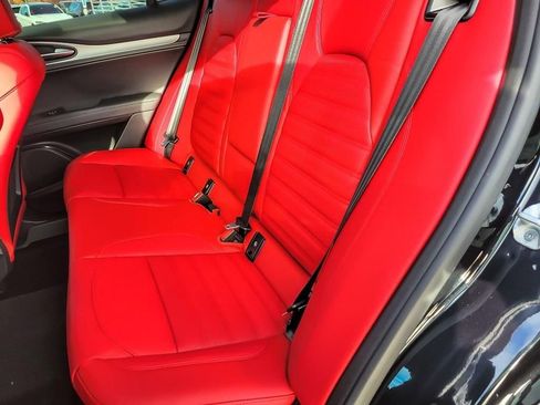 New 2025 Alfa Romeo Stelvio Sprint w/ Convenience Package image 11