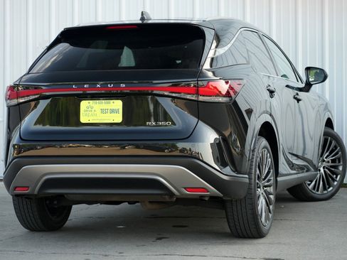 Used 2023 Lexus RX 350 w/ Luxury Package image 5