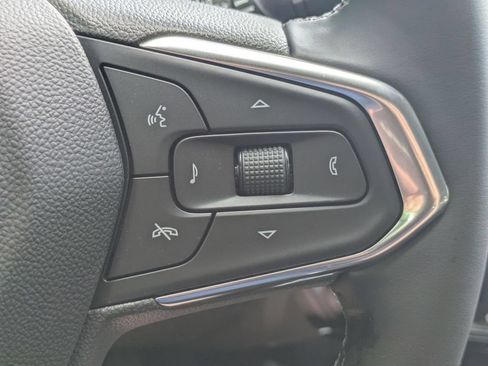 New 2026 Chevrolet Trax ACTIV w/ Sunroof Package FWD image 15
