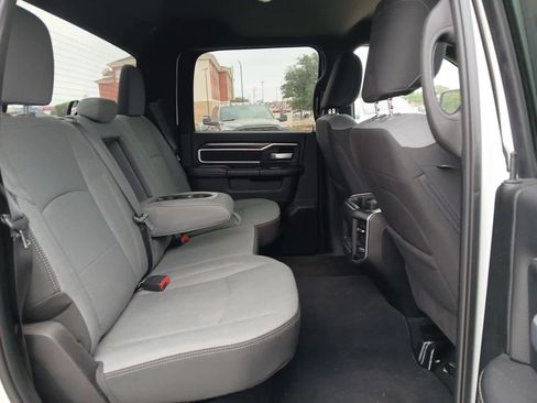 Used 2024 RAM 2500 Big Horn w/ Off Road Package AWD/4WD image 52