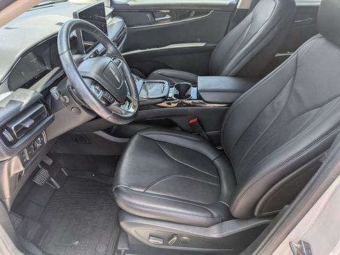 Certified 2022 Lincoln Nautilus Reserve AWD/4WD image 12