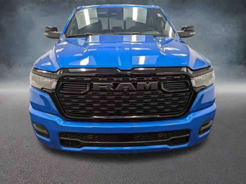 Used 2025 RAM 1500 Big Horn AWD/4WD image 2