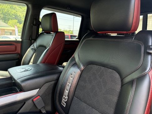Used 2019 RAM 1500 Rebel w/ Rebel Level 1 Equipment Group AWD/4WD image 18