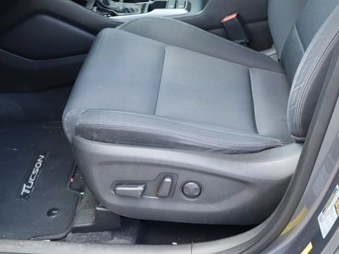 Used 2018 Hyundai Tucson SEL FWD image 14