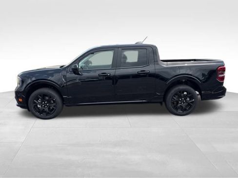 New 2025 Ford Maverick Lobo image 2
