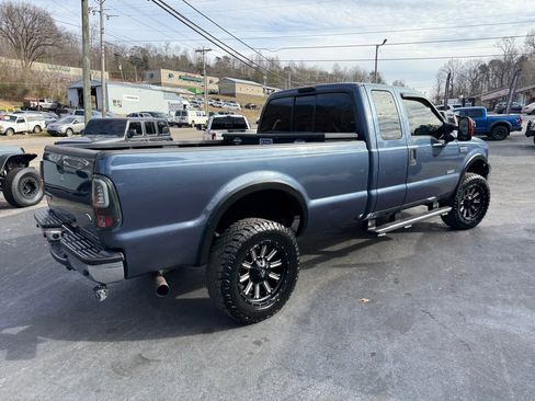 Used 2006 Ford F350 4x4 SuperCab Super Duty image 12