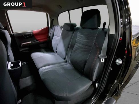 Certified 2023 Toyota Tacoma SR5 AWD/4WD image 21