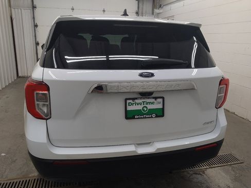Used 2023 Ford Explorer 4WD image 6