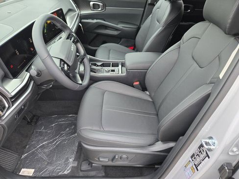 New 2026 Kia Sorento S FWD image 6