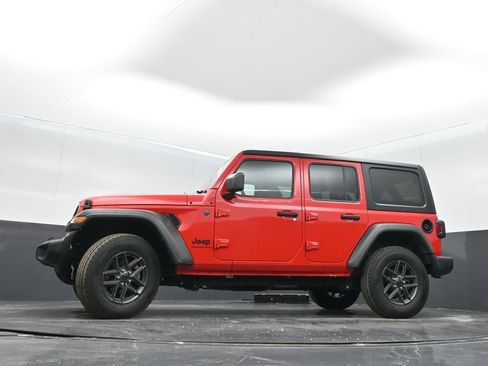 Certified 2024 Jeep Wrangler Unlimited Sport AWD/4WD image 31