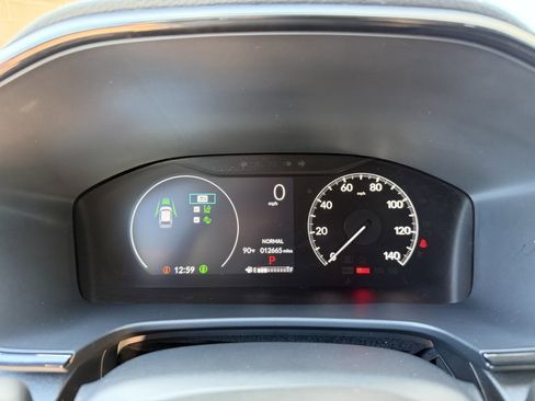 Used 2025 Honda CR-V LX image 20