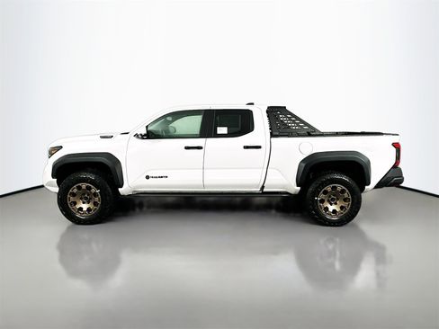 New 2025 Toyota Tacoma Trailhunter image 4