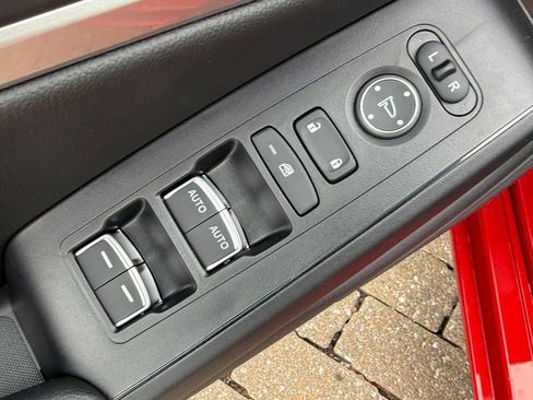 Certified 2026 Acura Integra FWD image 11