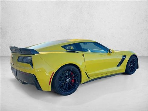 Used 2016 Chevrolet Corvette Z06 w/ Z07 Performance Package image 5
