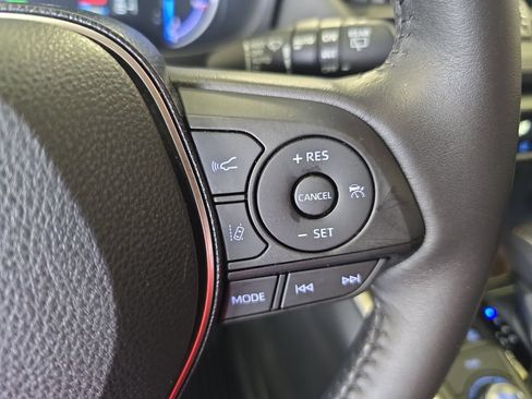 Used 2020 Toyota RAV4 Limited w/ Limited Grade Weather Package AWD/4WD image 20