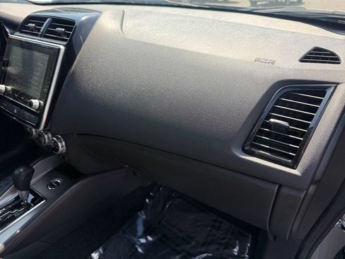 Used 2024 Mitsubishi Outlander Sport SE AWD/4WD image 16