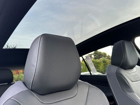 New 2026 Volkswagen ID.4 Pro S image 16