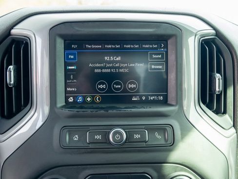 Used 2021 Chevrolet Silverado 1500 Custom image 21