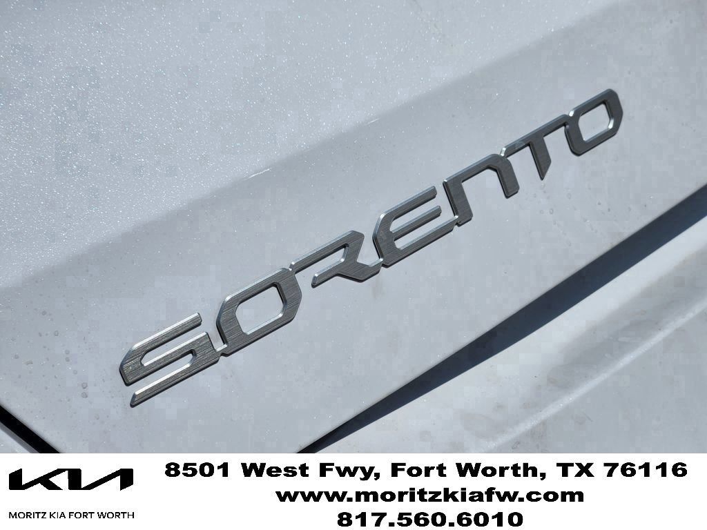 New 2026 Kia Sorento S FWD image 8
