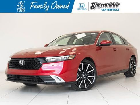 Used 2023 Honda Accord Touring image 1