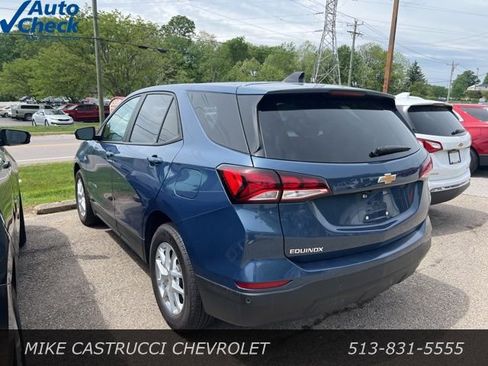 Used 2024 Chevrolet Equinox LS w/ LS Convenience Package FWD image 4