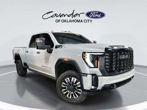 Used 2024 GMC Sierra 2500 Denali Ultimate w/ Max Trailering Package image 1