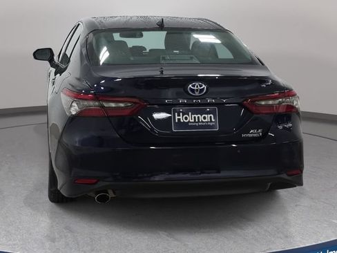 Certified 2021 Toyota Camry XLE w/ Navigation Upgrade Package FWD image 6