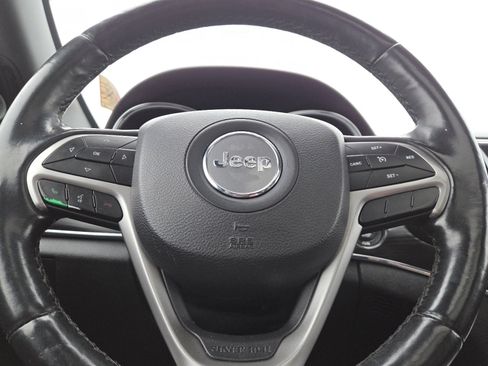 Used 2019 Jeep Grand Cherokee Limited w/ Luxury Group II image 27