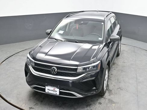 Used 2023 Volkswagen Taos S w/ Driver Assistance Package AWD/4WD image 27