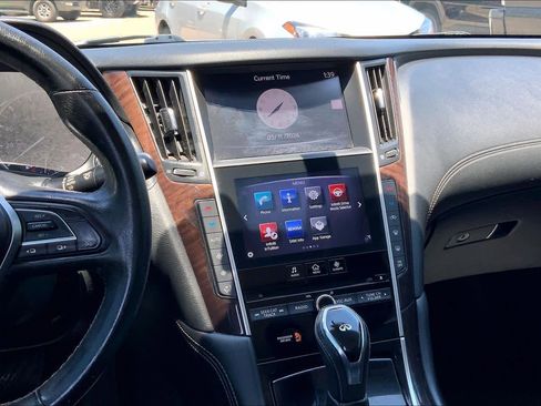 Used 2018 INFINITI Q50 Luxe AWD/4WD image 7
