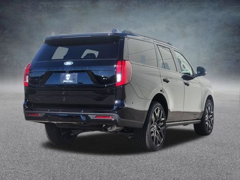 New 2027 Ford Expedition Platinum w/ Stealth Performance Package AWD/4WD image 7