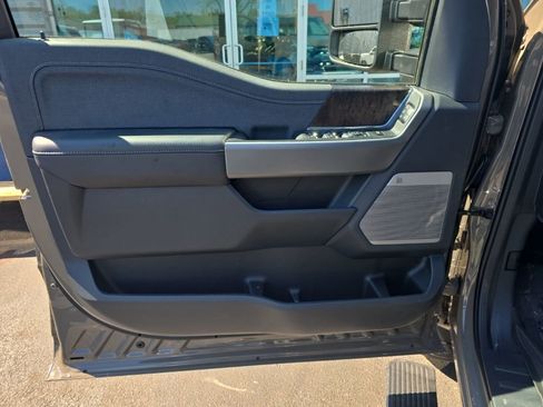 New 2026 Ford F250 Lariat image 17