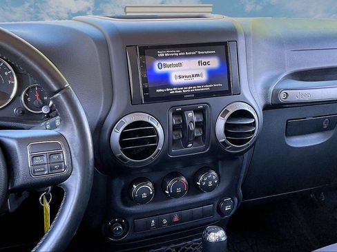 Used 2016 Jeep Wrangler Unlimited Sport w/ Quick Order Package 24S AWD/4WD image 6