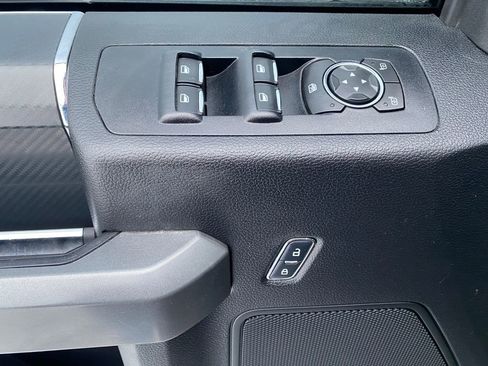 Used 2018 Ford F150 XLT w/ Equipment Group 302A Luxury image 12