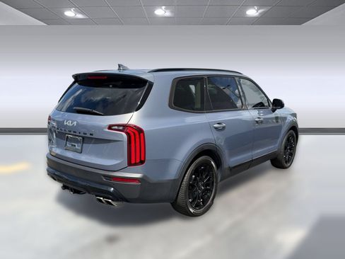 Used 2022 Kia Telluride SX w/ SX Prestige Package AWD/4WD image 8