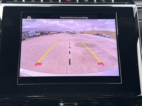 New 2025 Jeep Grand Cherokee Altitude image 8