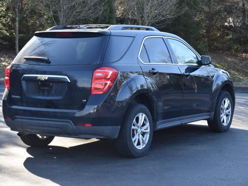 Used 2017 Chevrolet Equinox LT w/ Convenience Package image 7