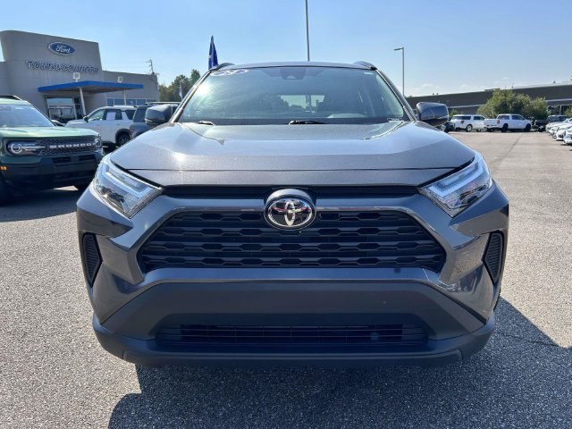 Used 2024 Toyota RAV4 XLE FWD image 30