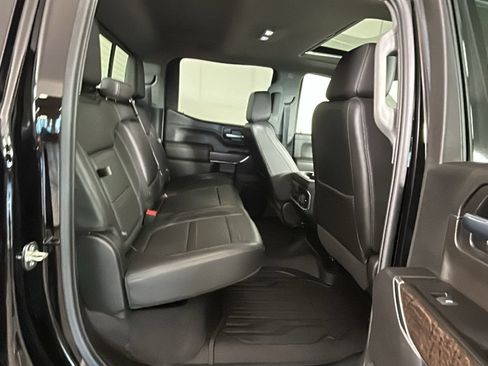 Used 2022 GMC Sierra 1500 Denali w/ Denali Premium Package AWD/4WD image 32