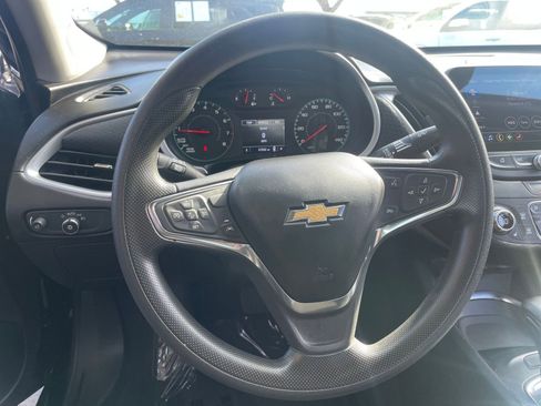 Used 2023 Chevrolet Malibu LT image 29